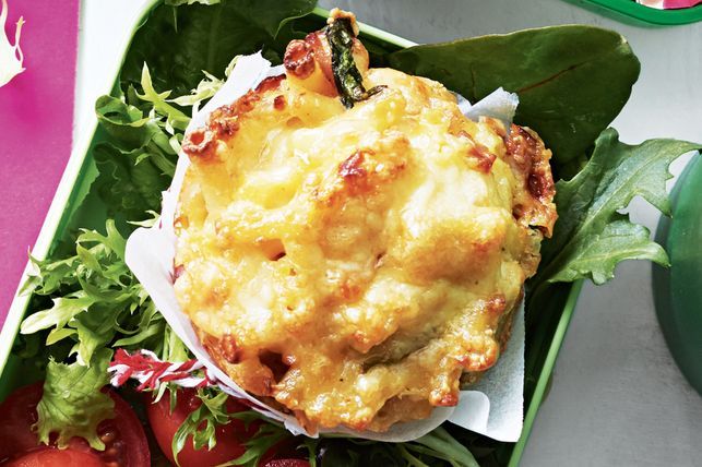 Macaroni cheese muffins