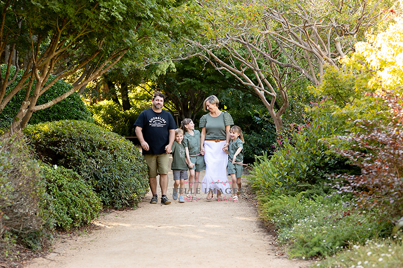 family photo session Toowoomba Japanese Gardens