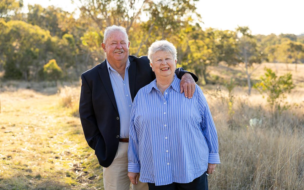grandparents at toowoomba family photo session
